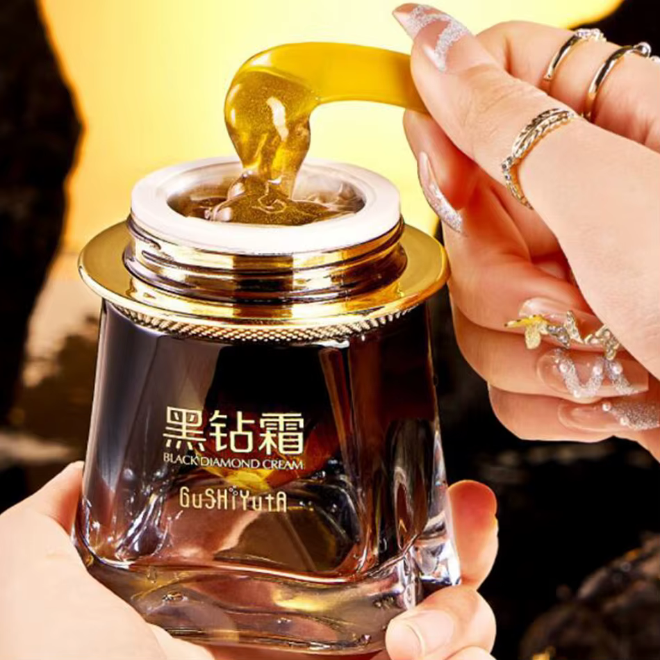 Crème Visage Hydratante et Raffermissante à l'Extrait d'Algues et Feuille d'Or 50g - Contrôle du Séb
