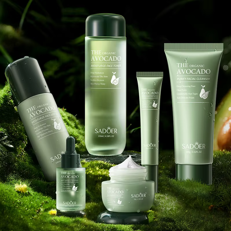 L'ensemble de 6 pièces de soin de la peau d'avocat comprend une crème nourrissante et hydratante pou