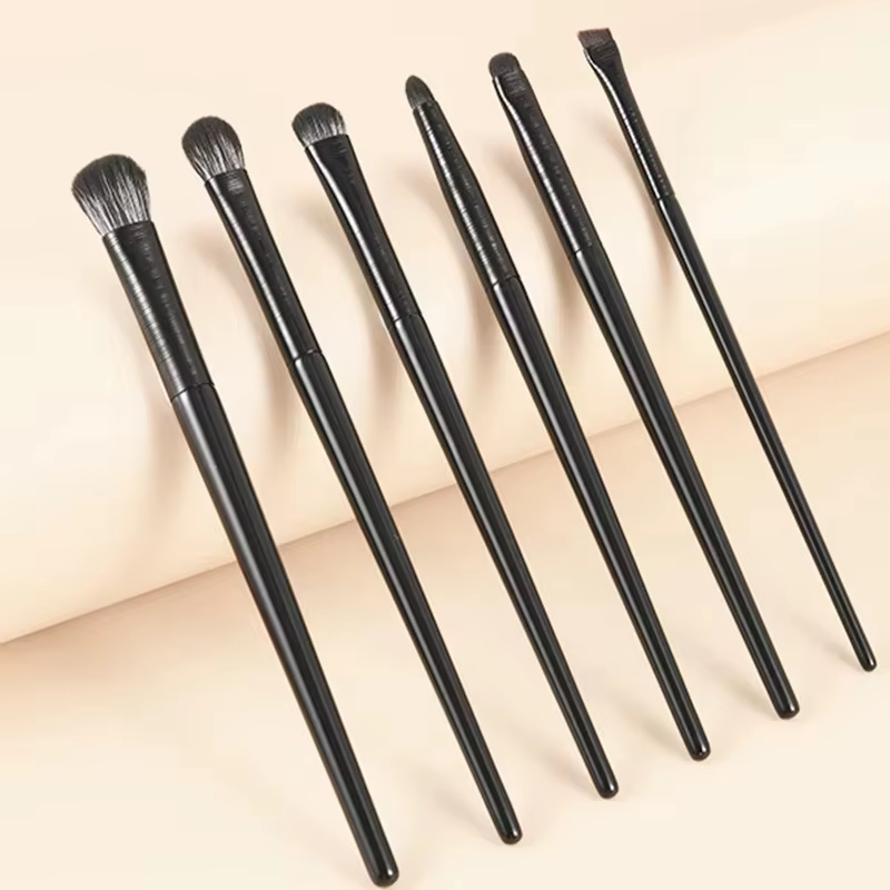 Ensemble de pinceaux de maquillage pour les yeux 6 pièces: pinceau professionnel pour fard à paupièr