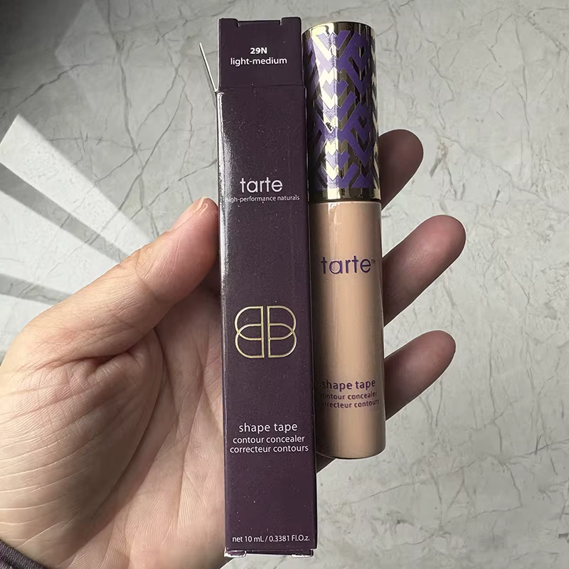 Base de Teint Correctrice Imperméable Couvrante Anti-Cernes et Imperfections, Fond de Teint Liquide 
