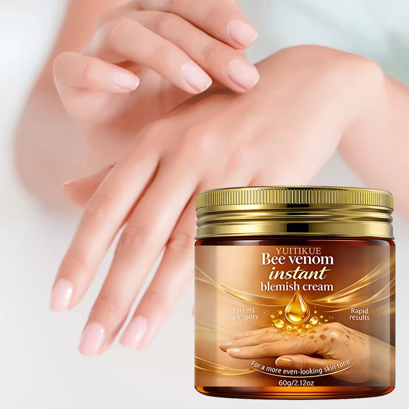 Crème anti-imperfections au venin d'abeille YUITIKUE - Cible les taches brunes et les décolorations,