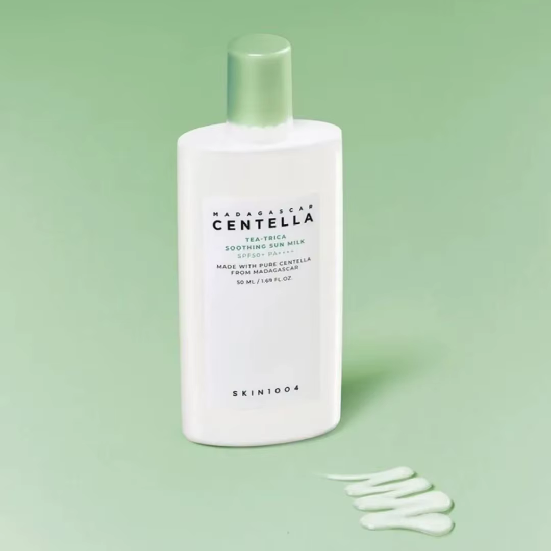 SKIN1004 Tea-Trica Lait solaire apaisant SPF50+ Crème solaire hydratante pour le visage Protection U