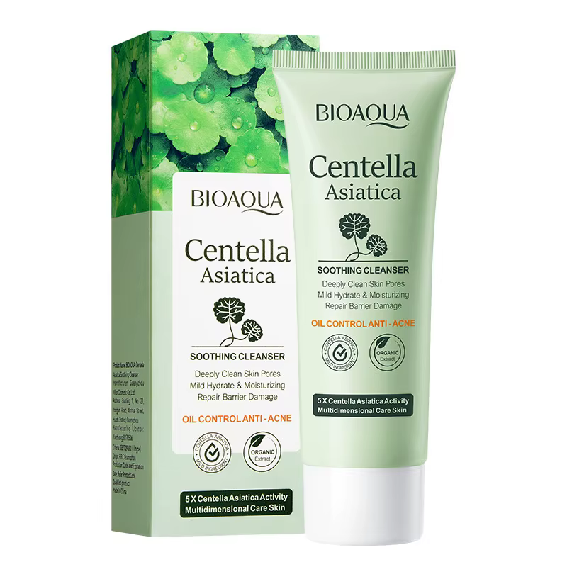 BIOAQUA Centella Asiatica nettoyant pour le visage hydratant contrôle de l'huile nettoyage du visage