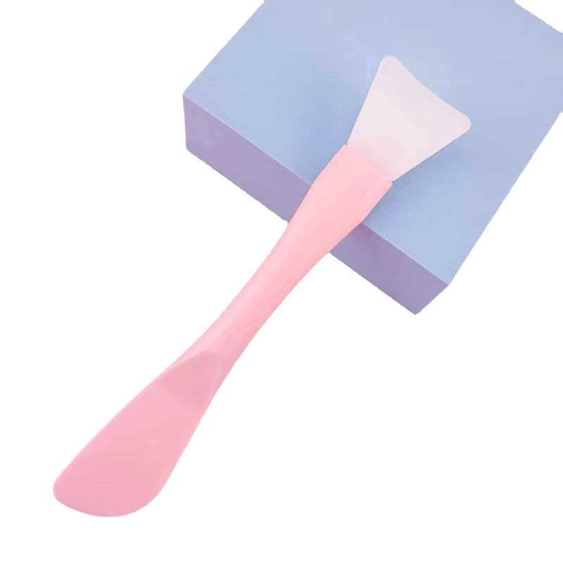 Brosse pour masque Facial en Silicone, tête souple avec grattoir intégré, brosse pour Film de boue à