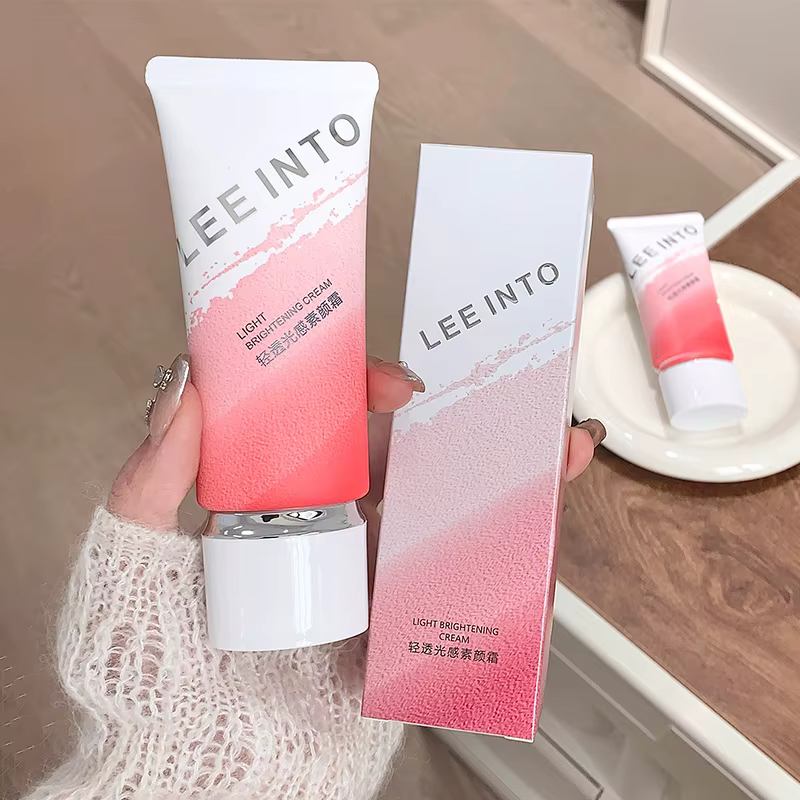 LEEINTO Crème d'aspect naturel à infusion de lumière – Hydratante, éclaircissante, Non collante, fac
