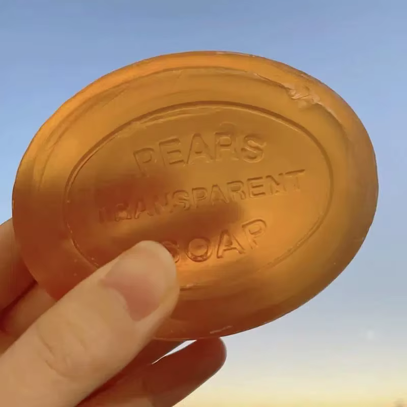 Poires Transparentes Ambre pour un Look Propre et Sain, une Peau Nettoyante Douce, Hydratante, Huile