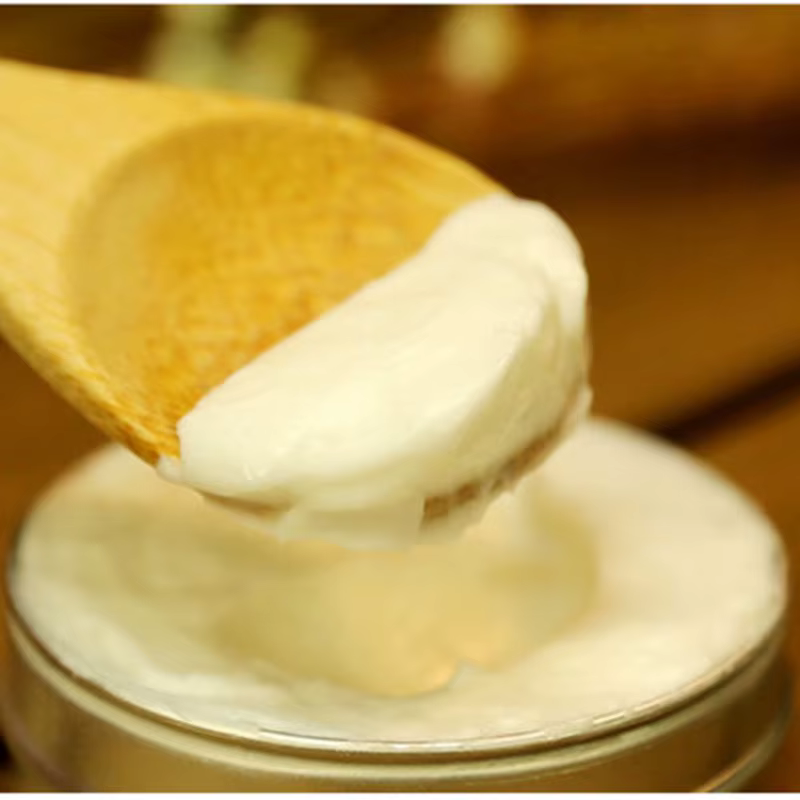Crème de Jour Classique Apaisante et Hydratante à l'Huile Essentielle de Pivoine SHANGHAI (Chine)