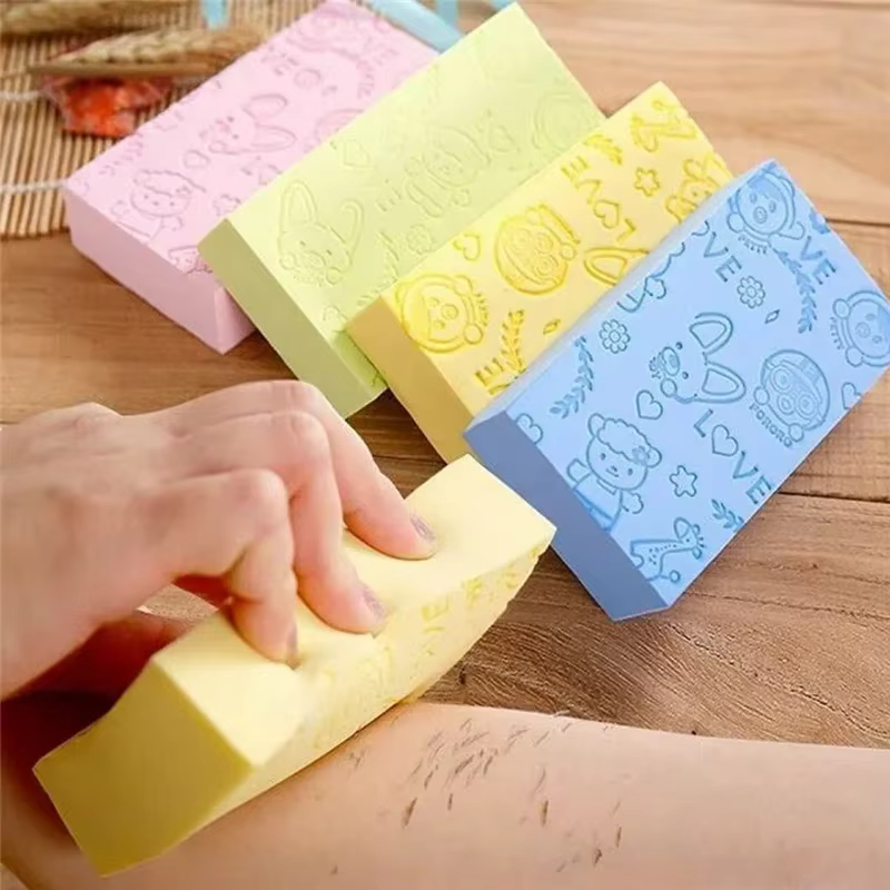 Éponge exfoliante douce pour le corps