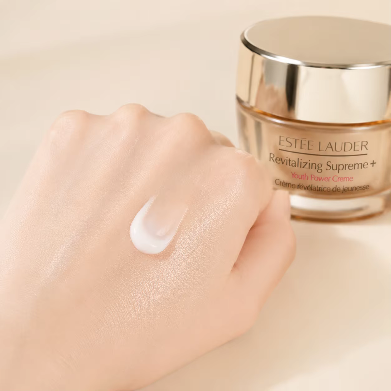 Crème douce revitalisante Estée Lauder Revitalizing Supreme+ Youth Power