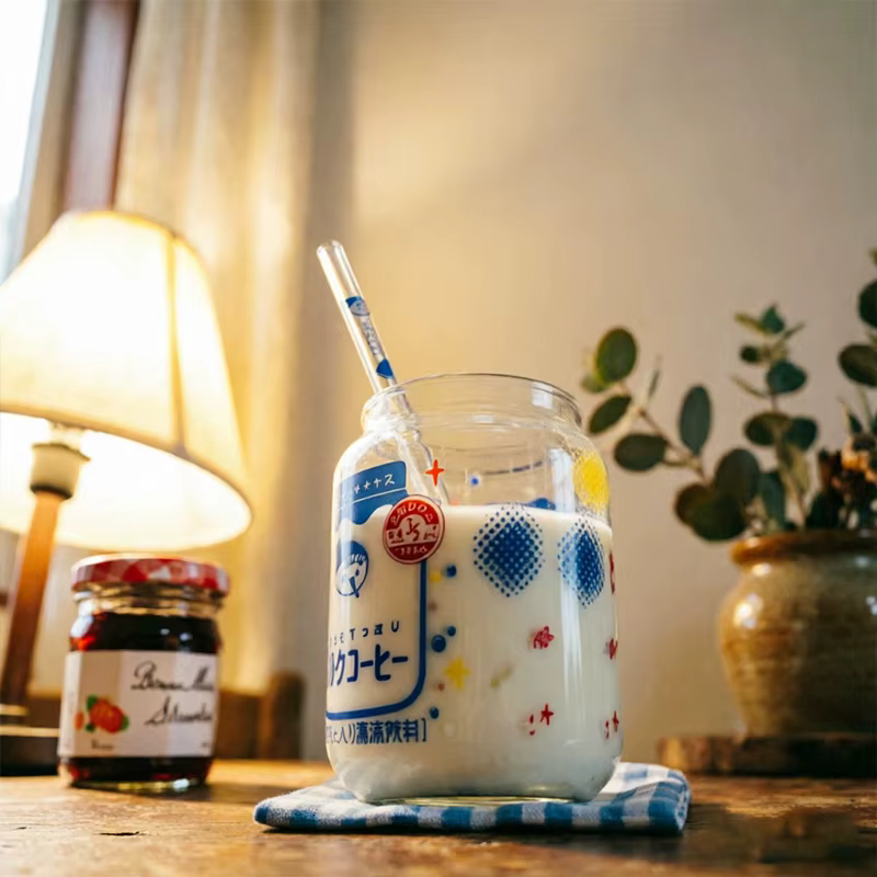 Tasse en verre mignonne, dessin animé créatif, facile à tirer, Design d'apparence, Style INS, adaptée aux cadeaux de fête, bouteilles de boisson transparentes