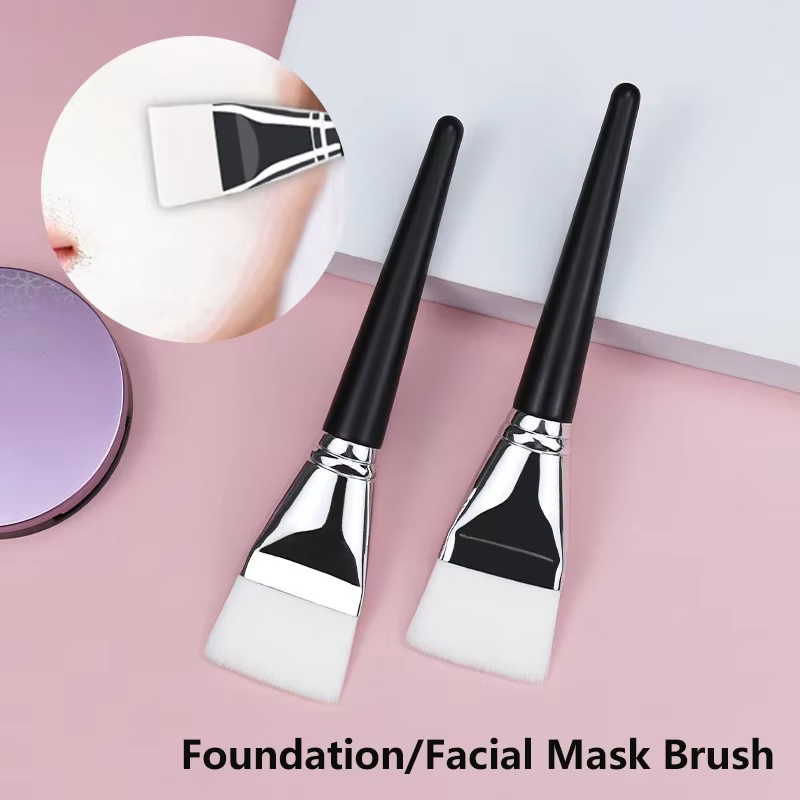 Pinceau plat fin pour masque facial
