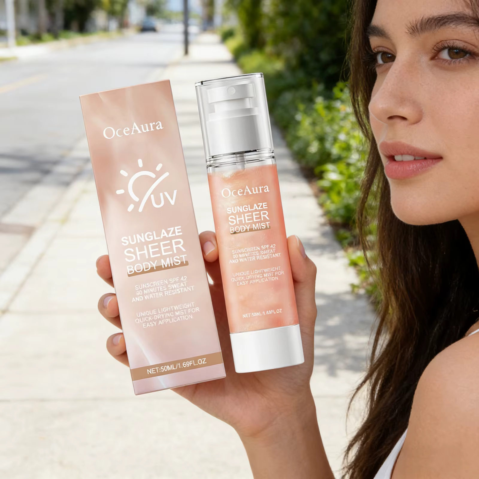 Spray solaire rafraîchissant SPF 50+ PA+++ Protection UV longue durée et hydratant illuminateur pour les soins quotidiens de la peau en extérieur en été