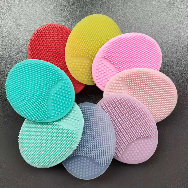 Brosse nettoyante pour le visage en silicone