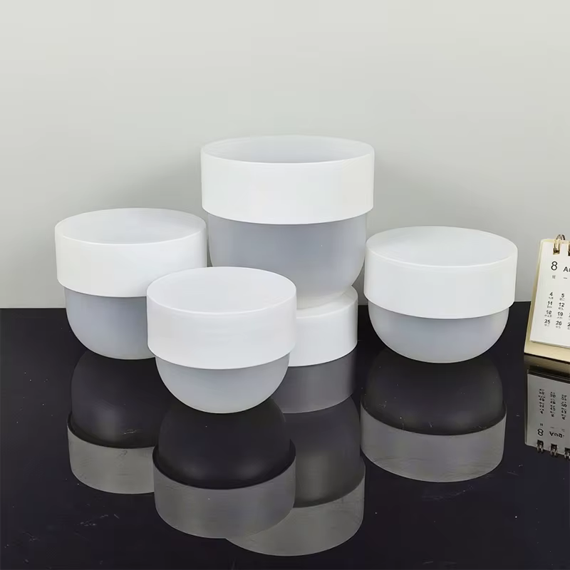 Lot de 30 pots à fond rond et large