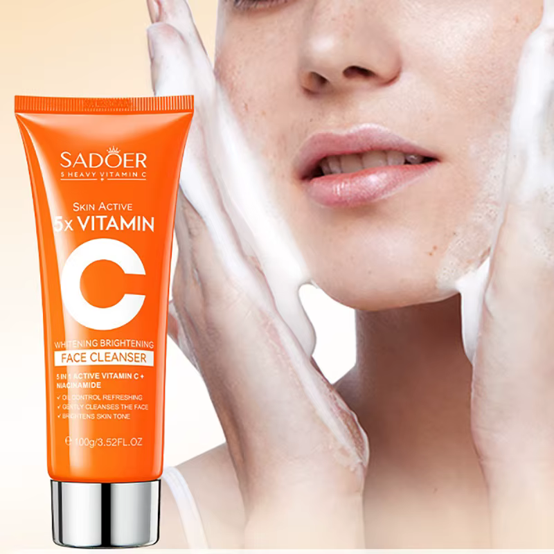 Nettoyant pour le visage à la vitamine C