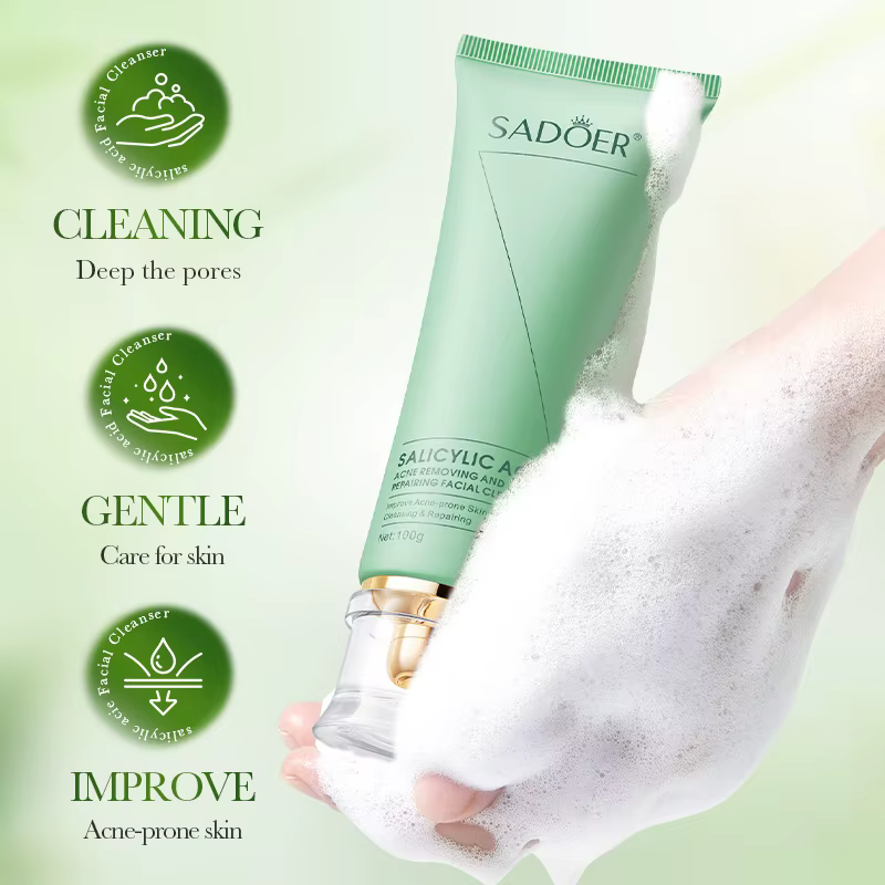 SADOER Nettoyant Visage à l'Acide Salicylique et à la Centella, Mousse Nettoyante pour le Visage, Élimine l'Acné, Répare, Purifie les Pores, Nettoie les Impuretés, Lisse la Peau du Visage
