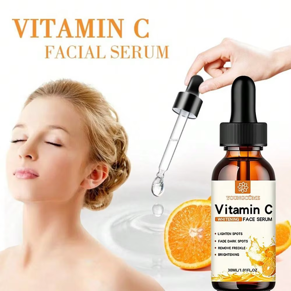 L'essence pour le visage à la vitamine C contient l'acide hyaluronique dissolvant de taches foncées réparation