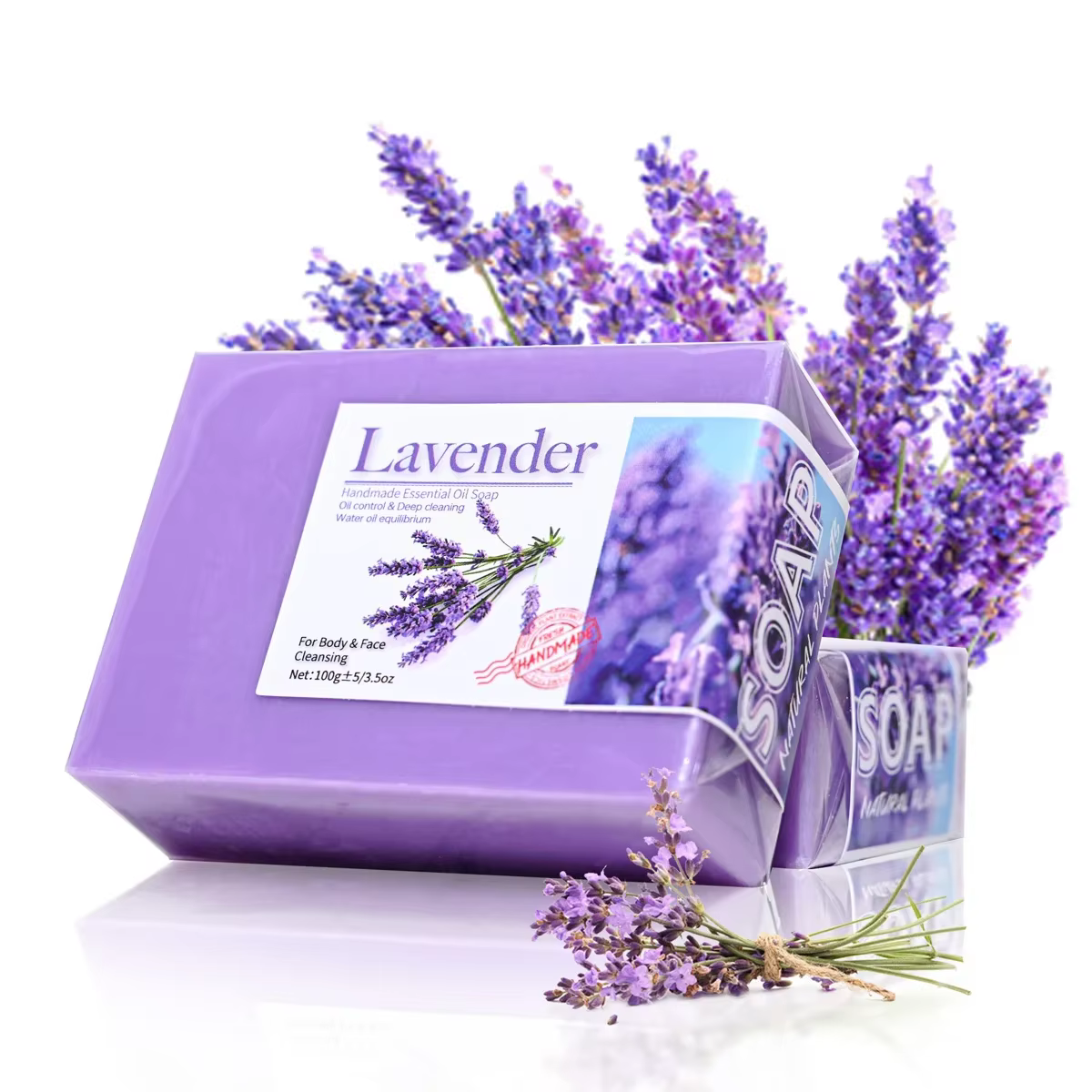 Savon aux huiles essentielles de lavande biologique naturel