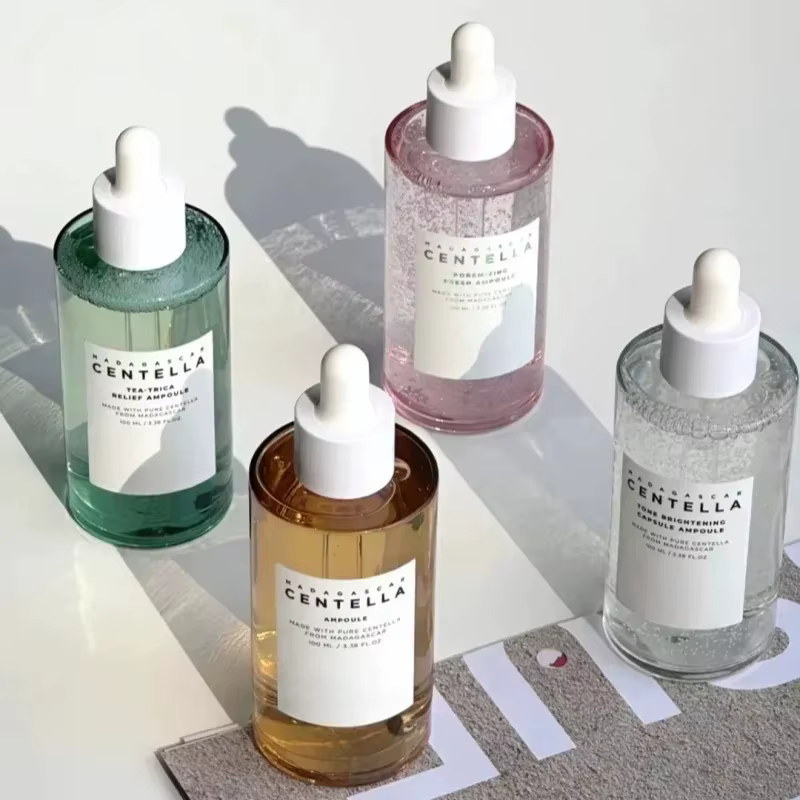 Sérum à la Centella Asiatica 100ml - Formule apaisante pour peaux sensibles et soin hydratant profond pour le visage.