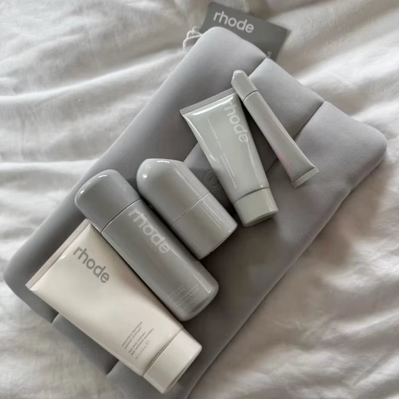 Brume éclaircissante hydratante pour le visage