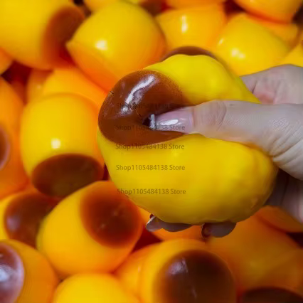 Boules de pudding au caramel, bonbons, boules de pudding au caramel à presser, ASMR, sensoriel, soulagement du stress pour enfants et adultes