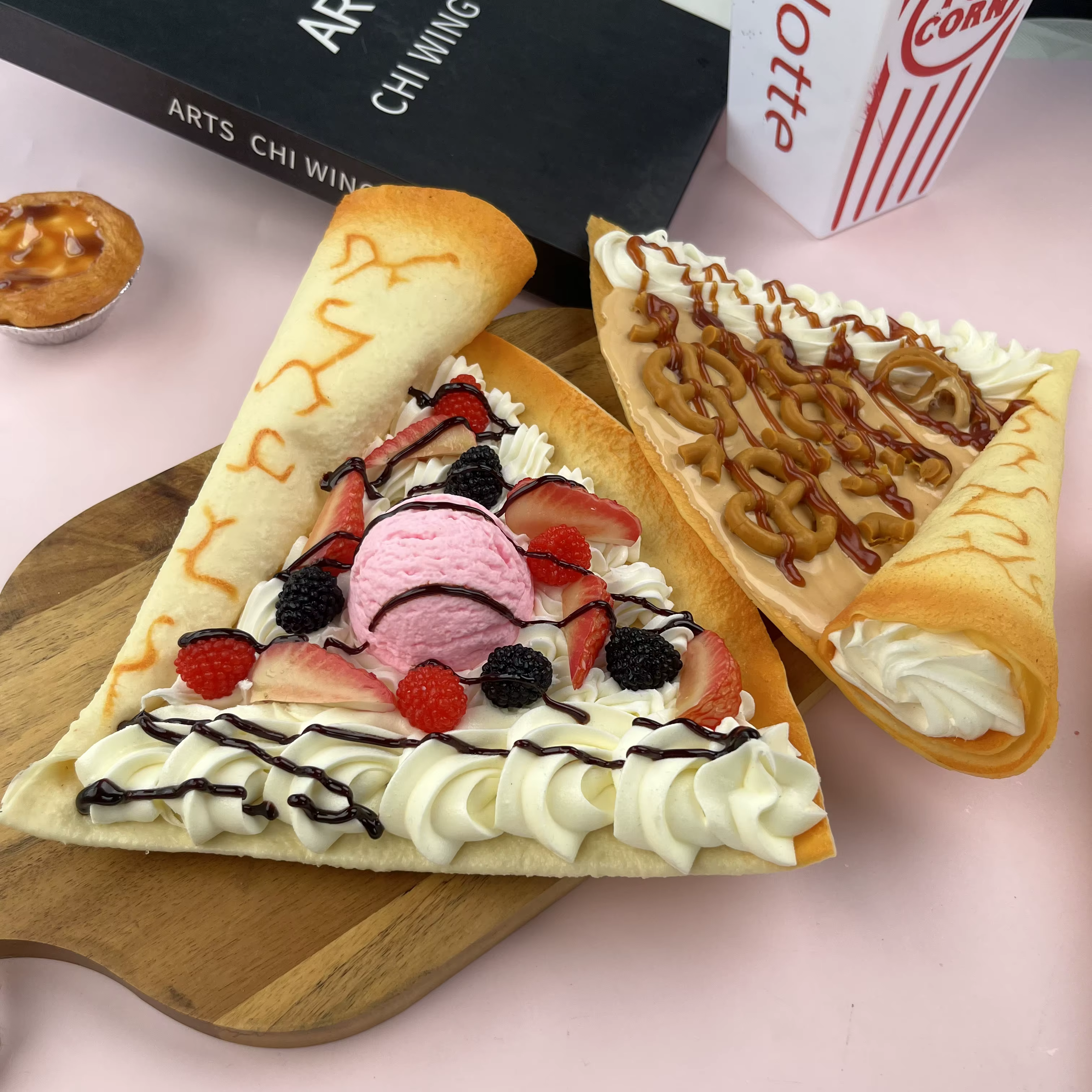 1 pièce de crêpe artificielle de simulation, modèle de crème glacée aux fruits, dessert artificiel pour vitrine, accessoires de photographie, décoration de cuisine