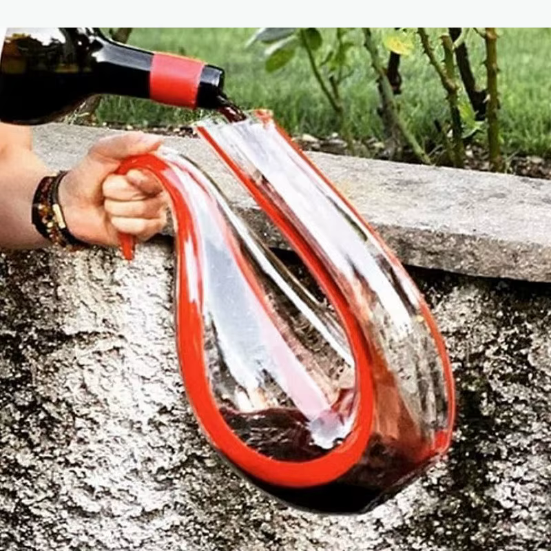 Carafe créative Alien en verre soufflé à la main, distributeur de vin, outils de bar, séparateur de vin, bouteille de vin grande capacité