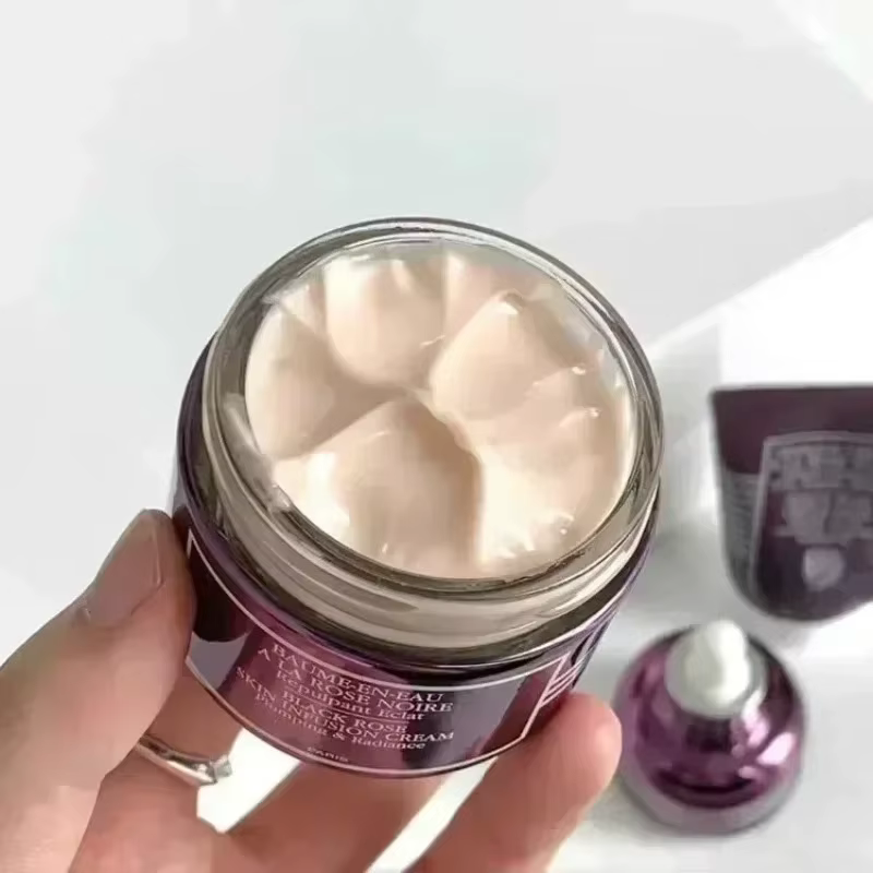 Meilleure vente Crème pour le visage / Lotion à la rose noire