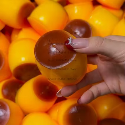 Boules de pudding au caramel, bonbons, boules de pudding au caramel à presser, ASMR, sensoriel, soulagement du stress pour enfants et adultes
