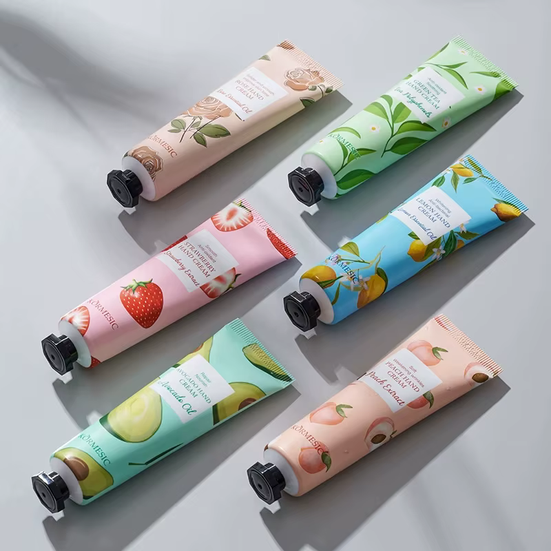 Crème pour les mains à la vaseline aux fruits KORMESIC