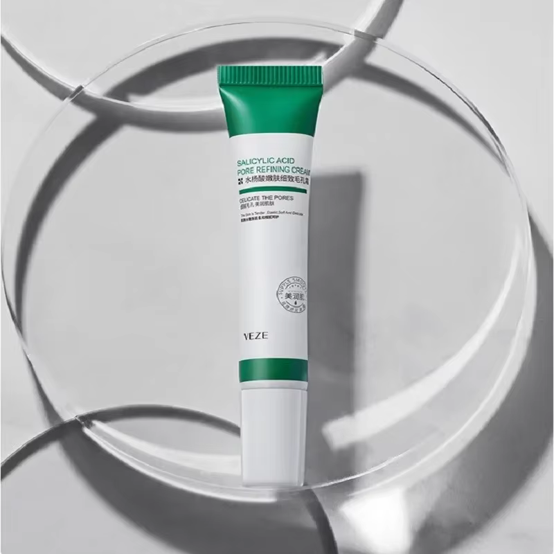 Crème pour le visage à l'acide salicylique
