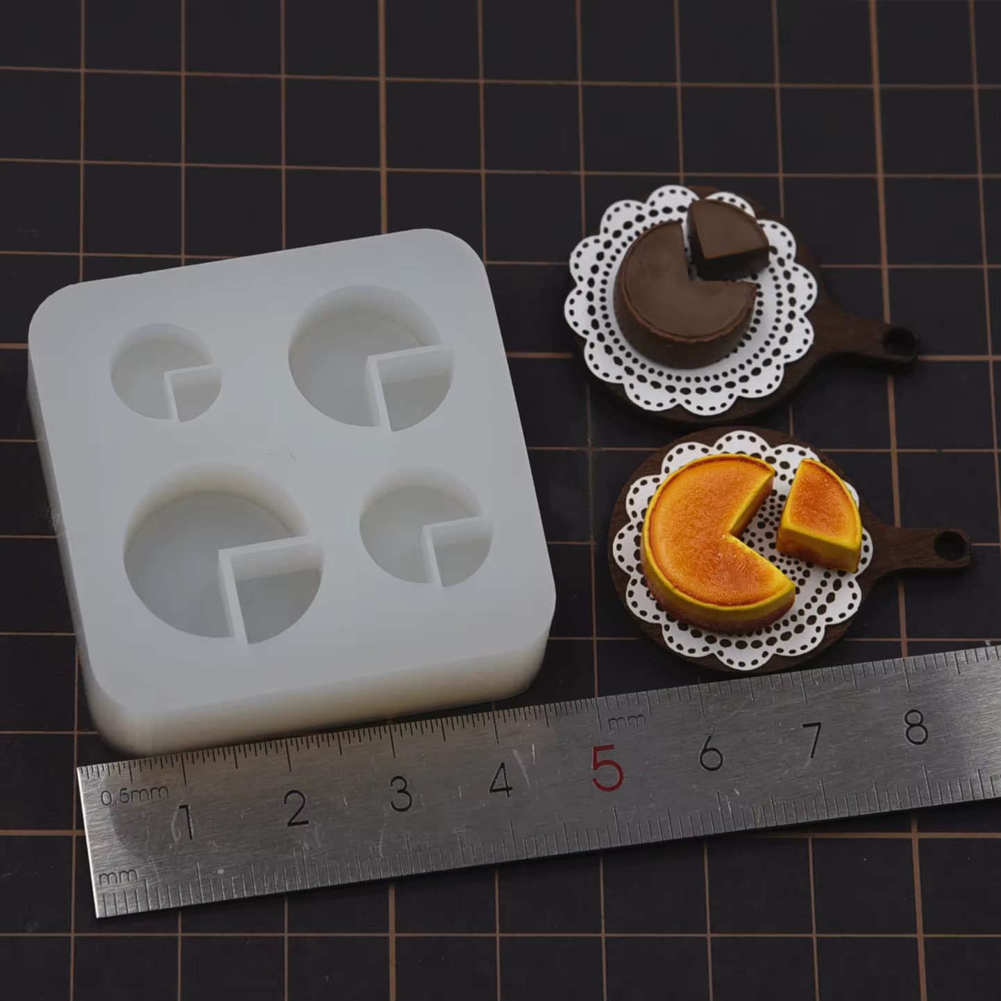 Mini gâteau au chocolat au Caramel, moule en Silicone, argile douce polymère, Mini jouet alimentaire, Dessert, moules à faire soi-même
