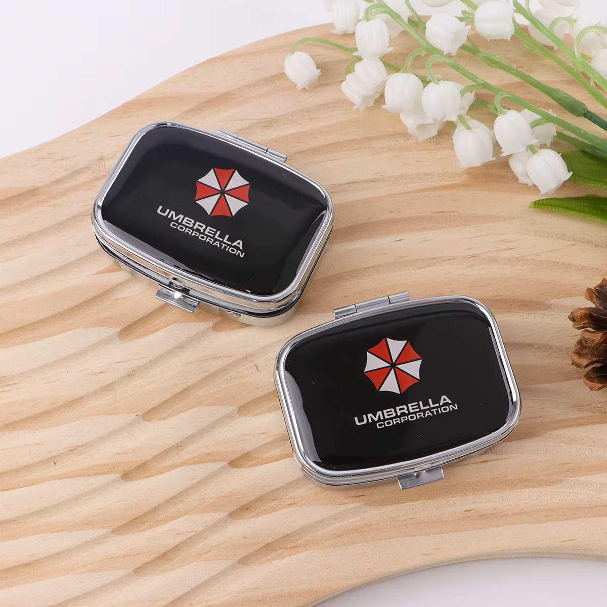 Boîte à médicaments en métal sur le thème du film d'horreur, résistante à l'humidité, emballage de pilules, étui de rangement pour la santé, coffret personnalisé à la mode