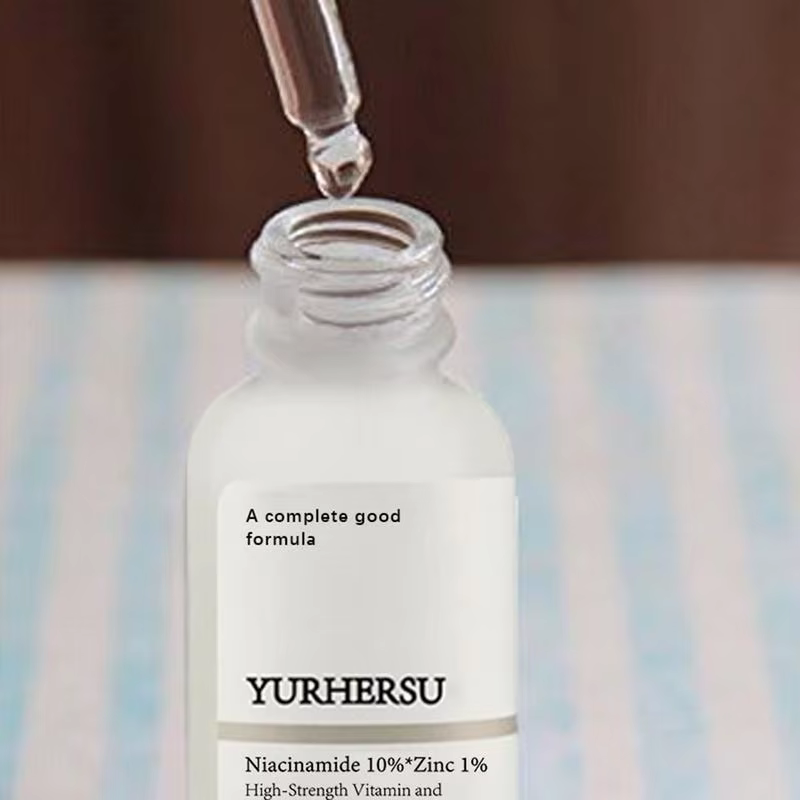 Sérum visage hydratant à l'acide hyaluronique