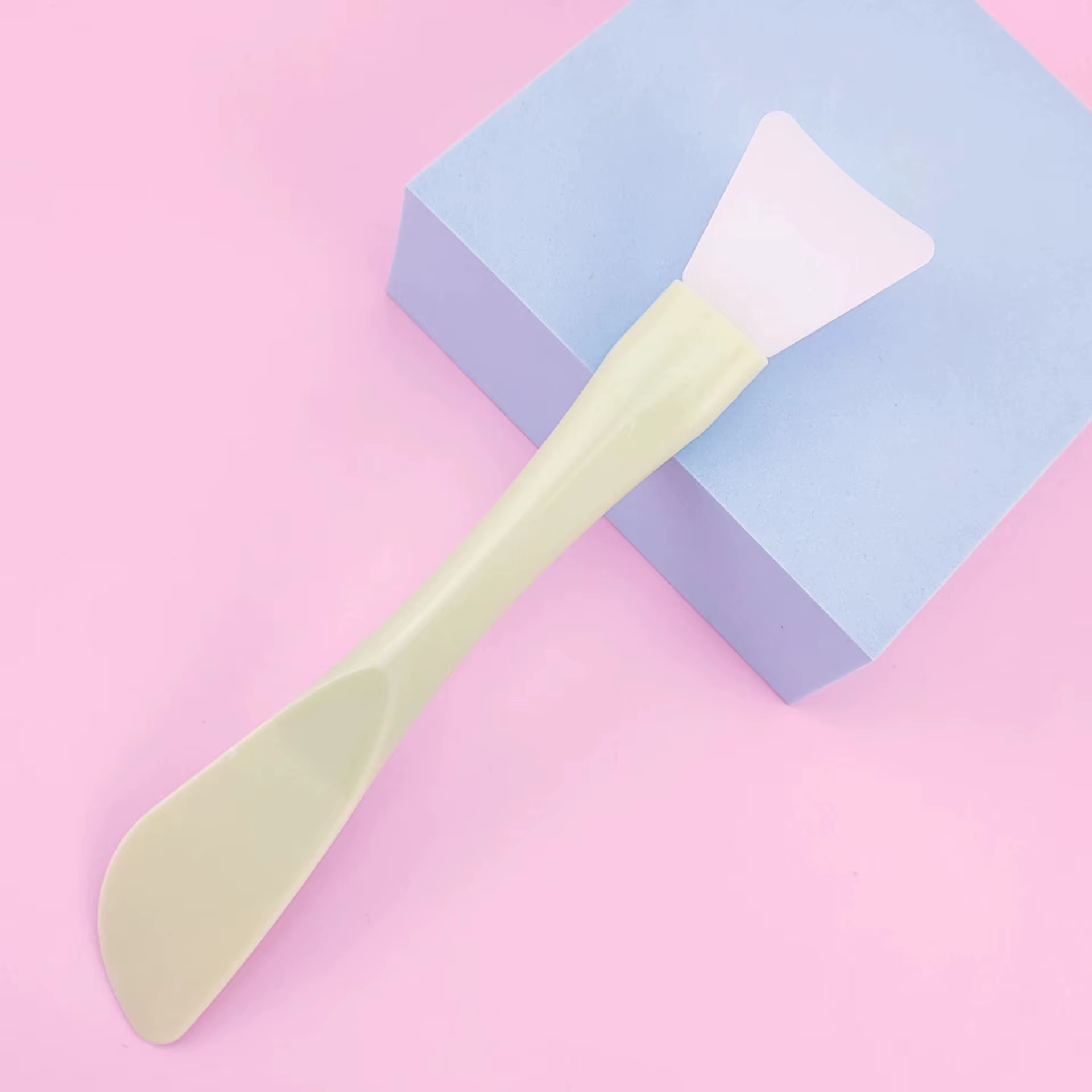 Brosse pour masque facial en silicone
