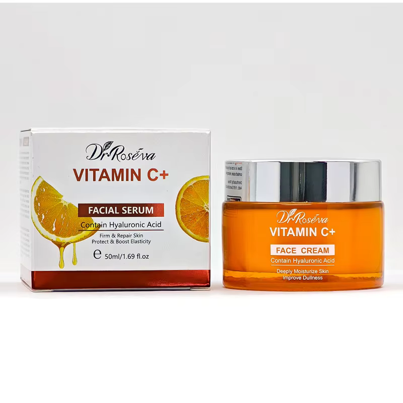 Ensemble de soins de la peau hydratant et éclaircissant à la vitamine C : sérum et crème pour le visage